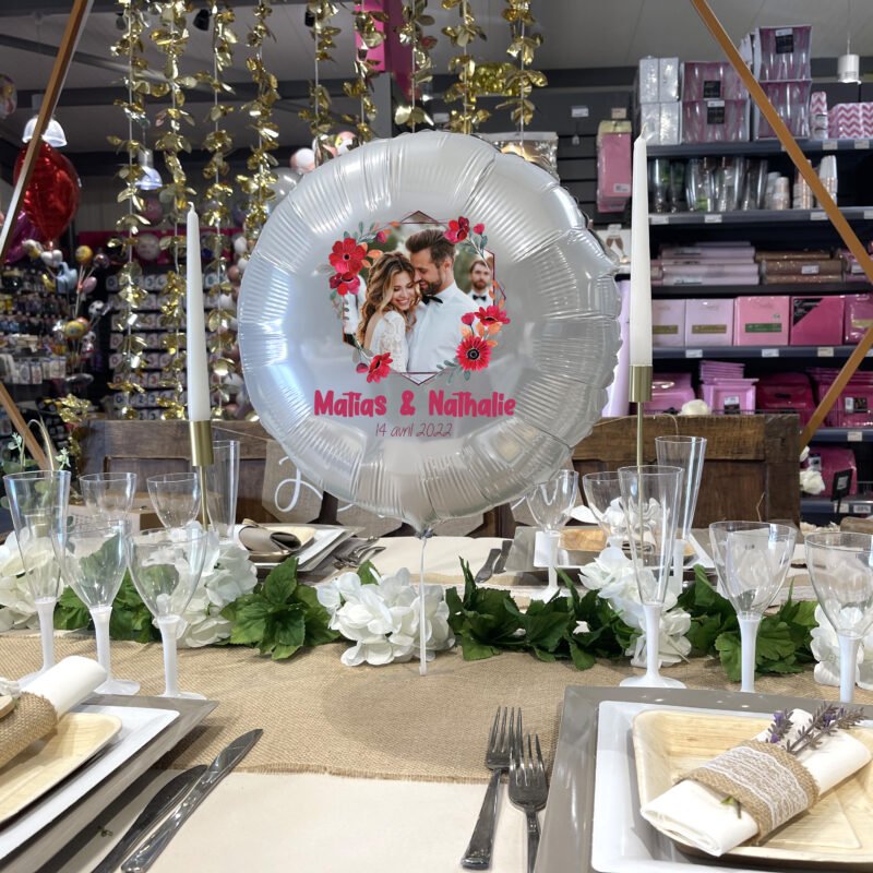 Ballon Mariage Personnalisé Rouge Thème Fleurs Bohème – Image 3
