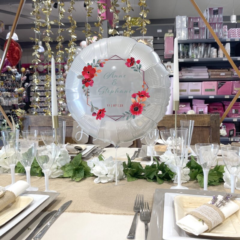 Ballon Mariage Personnalisé Rouge Thème Fleurs Bohème – Image 3