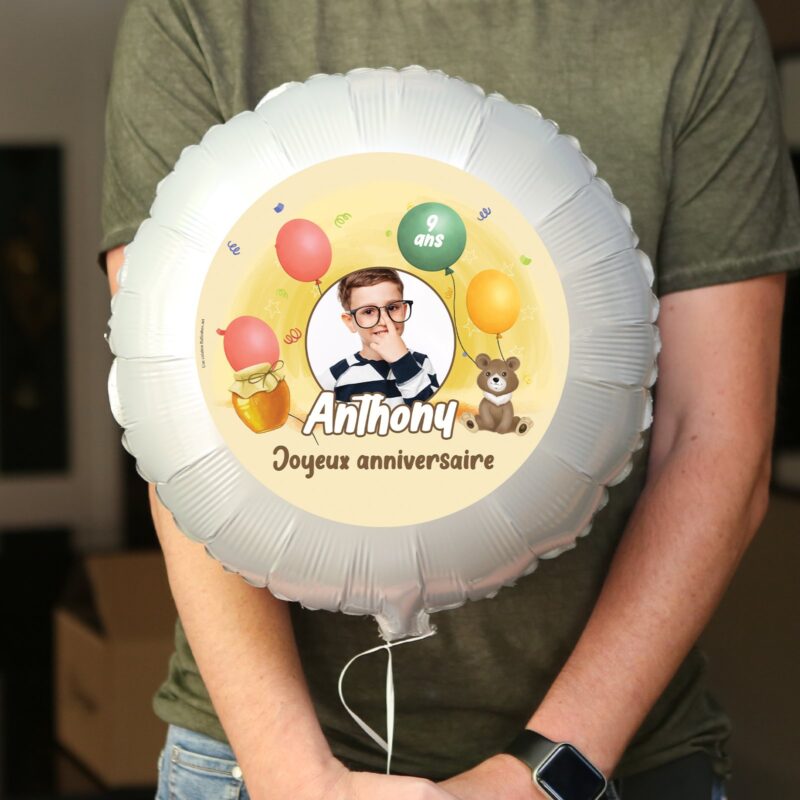 Ballon anniversaire jaune miel thème ourson - Ballon aluminium 46cm – Image 3