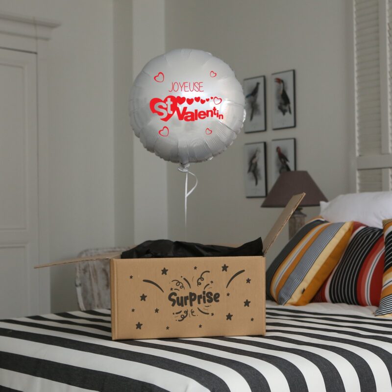 Ballon surprise amour -joyeuse saint valentin rouge – Image 3